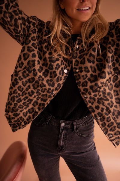 Luna | Trendy Leopard Print Jacket